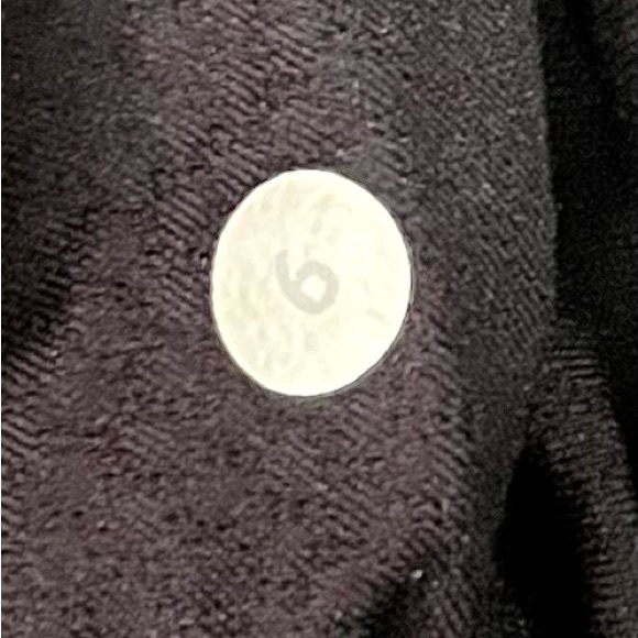 Lululemon shorts. Size 6 but fits small. Black - Picture 3 of 3